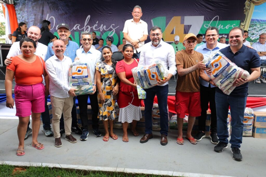 “A ajuda chegou no momento que a gente mais precisa”, disse moradora de Manicoré beneficiada com a ajuda humanitária