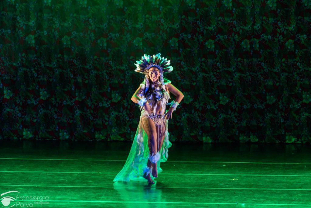 Teatro da Instalação apresenta espetáculo de dança do ventre em ‘Noite Árabe’