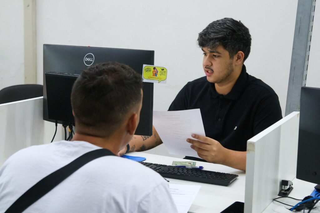 Sine Amazonas divulga 143 vagas de emprego para esta segunda-feira